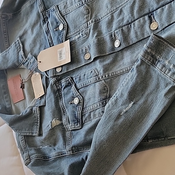 Lucky Brand Jean Jacket - Picture 7 of 8